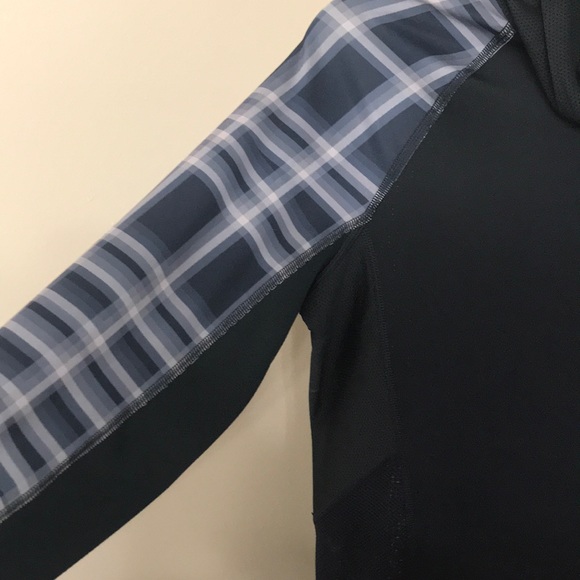 Nike Hydrocool Ladies Long Sleeve Top - Picture 7 of 7